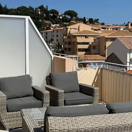 A Pied Lumineux Avec Terrasse شقة *